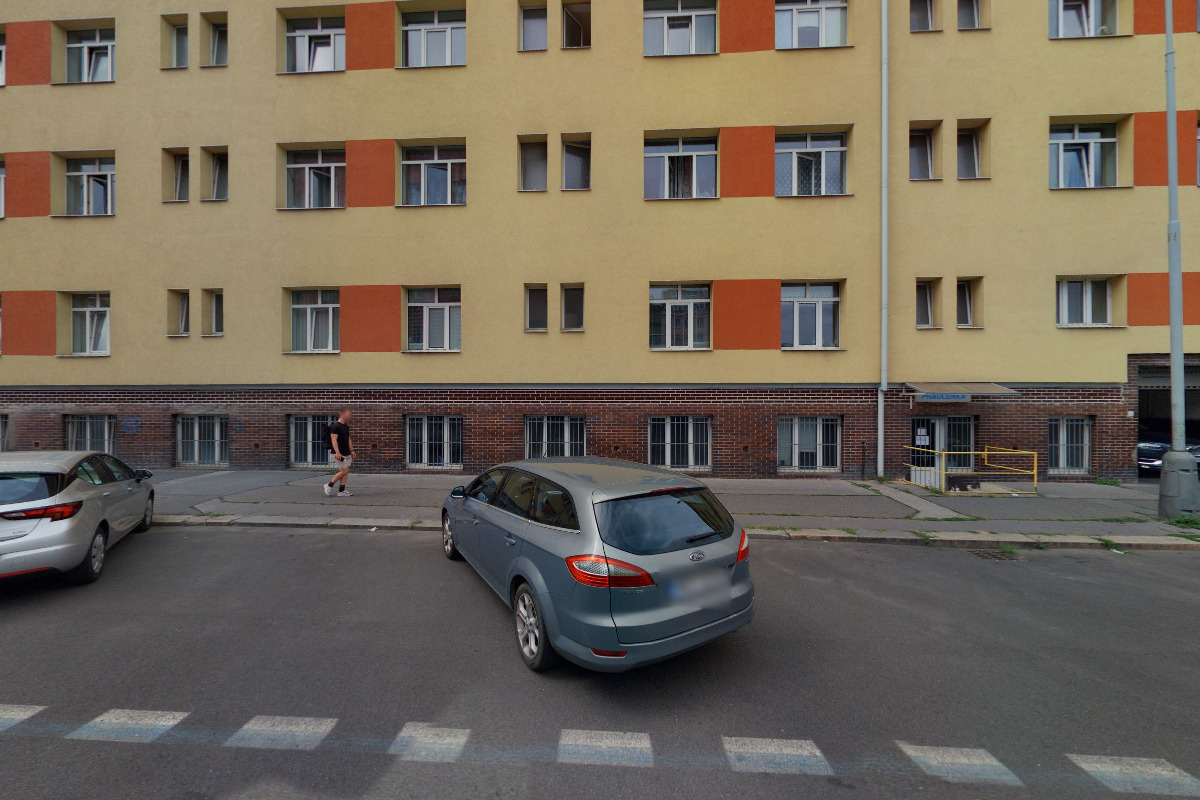 Pradlenka Kamelie s.r.o.