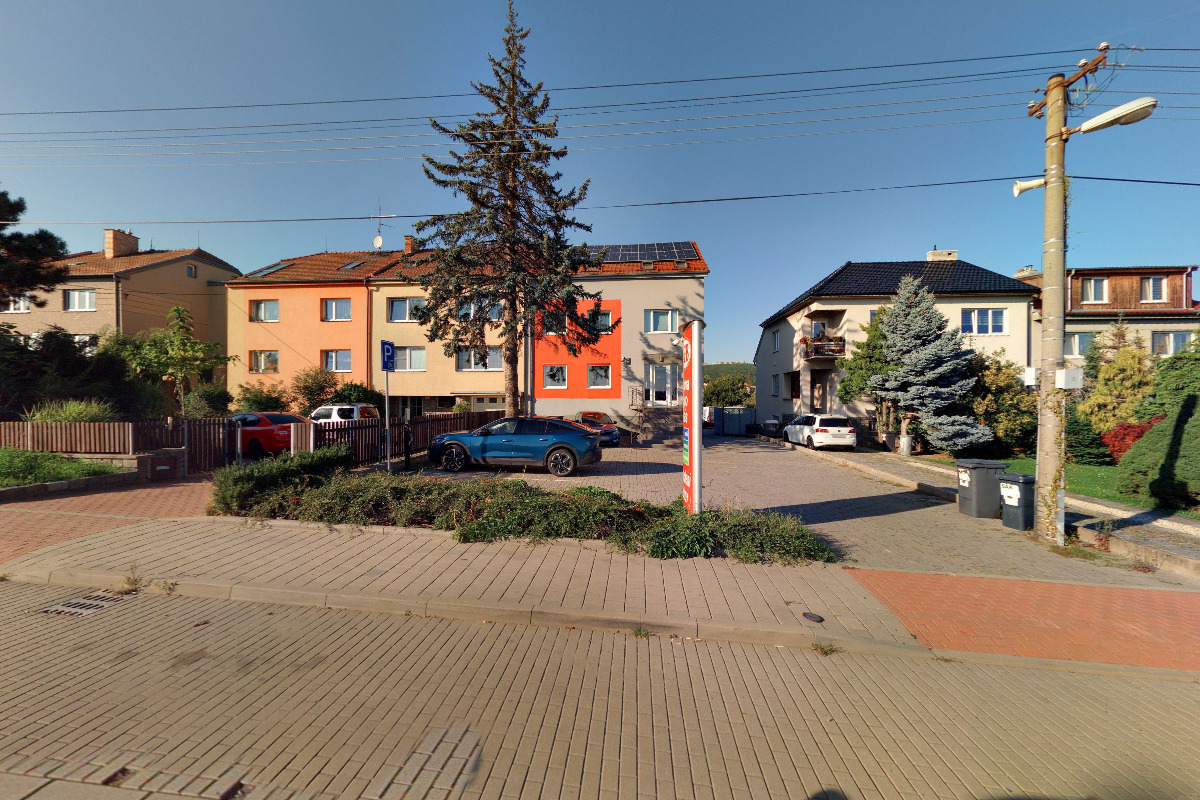 DECRO BZENEC, spol. s r.o.