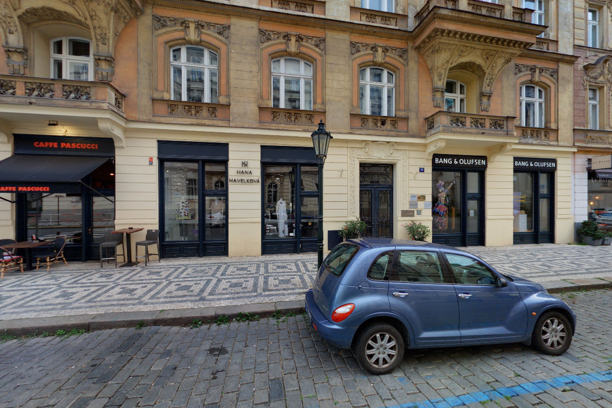 Mgr. Iva Valová, advokátka