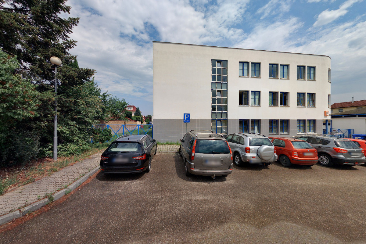 Nabíjecí stanice ČEZ foto 1