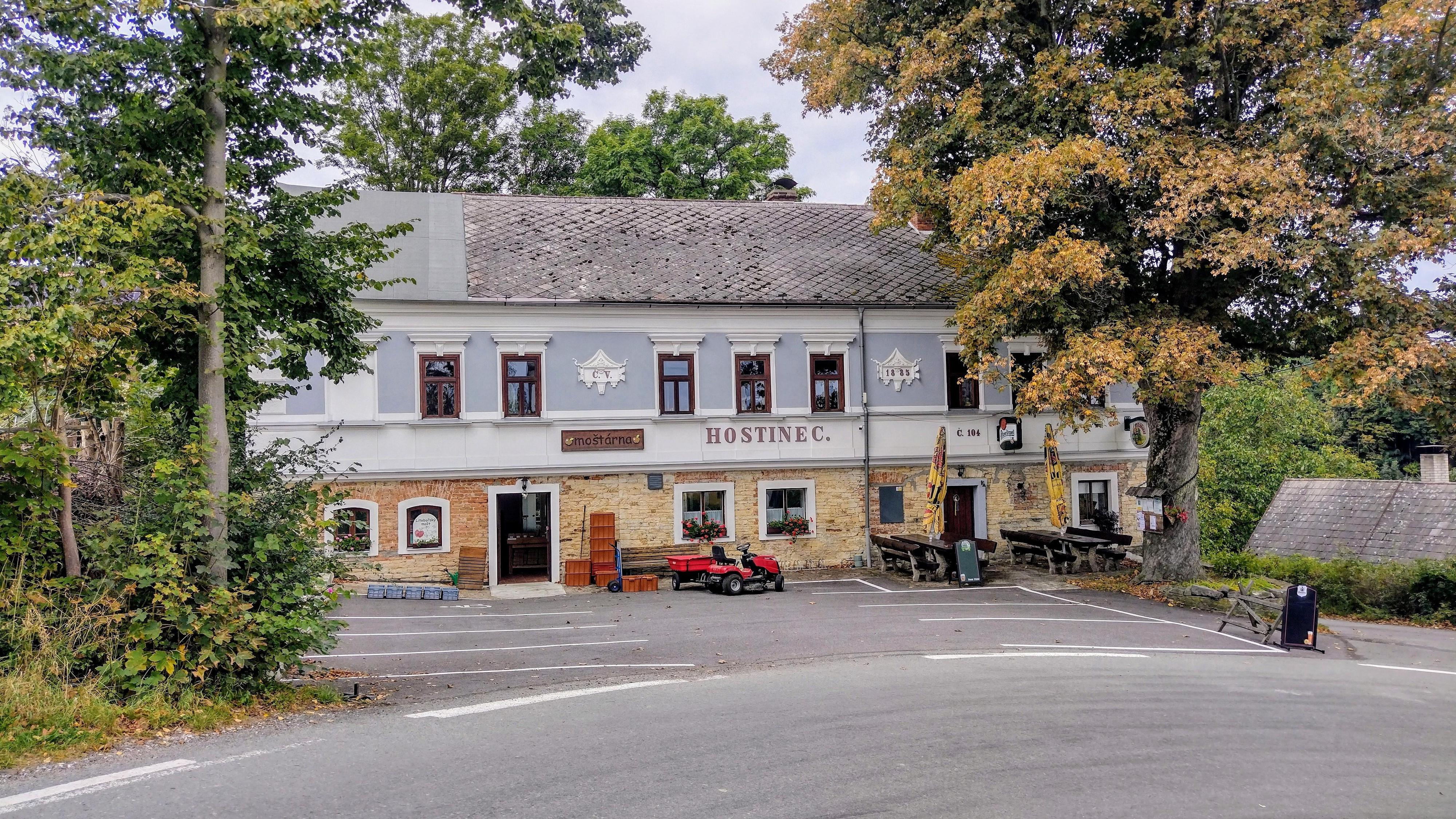 Moštárna a restaurace Litoboř