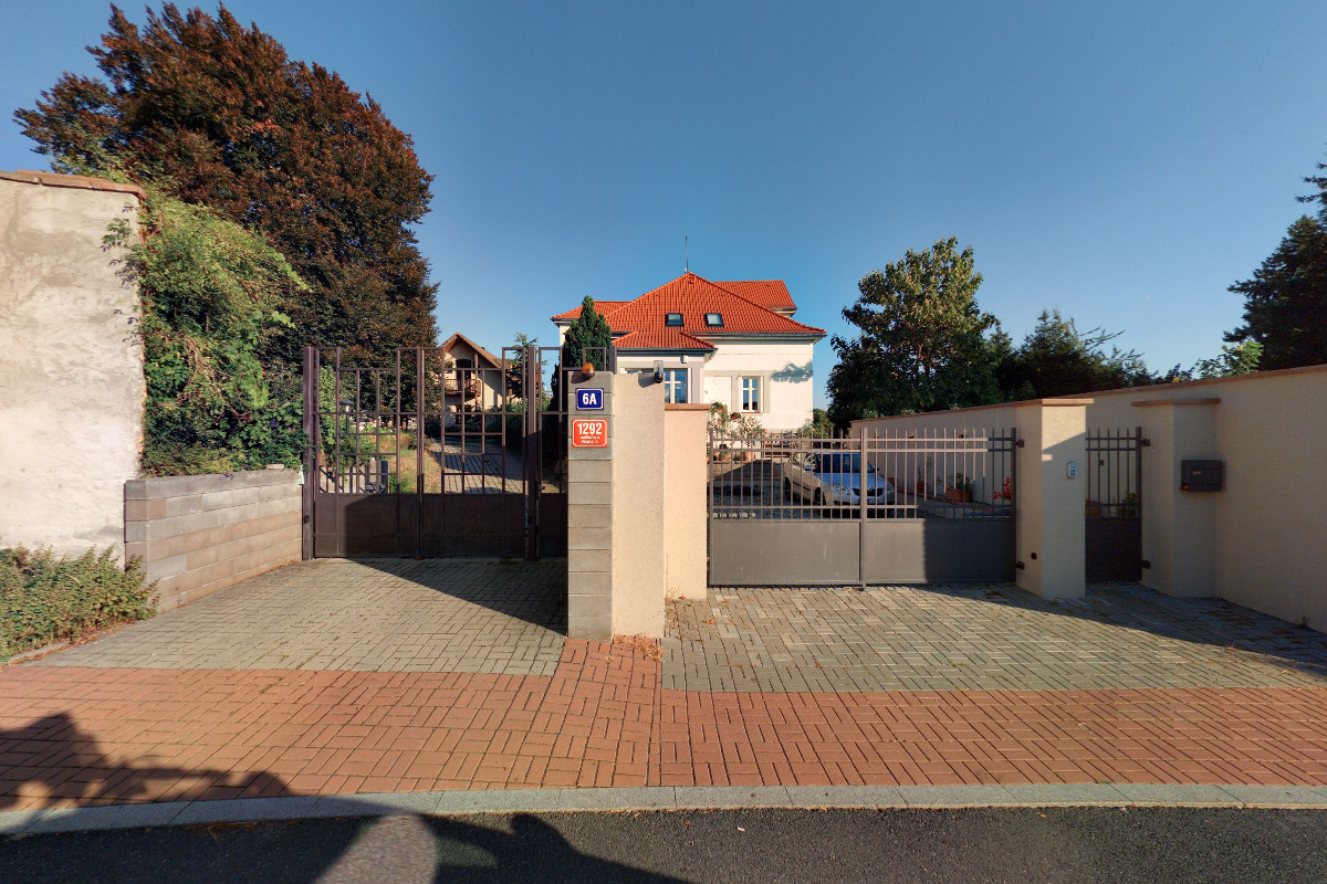 DŮM, PARKY A ZAHRADY, s.r.o. foto 1