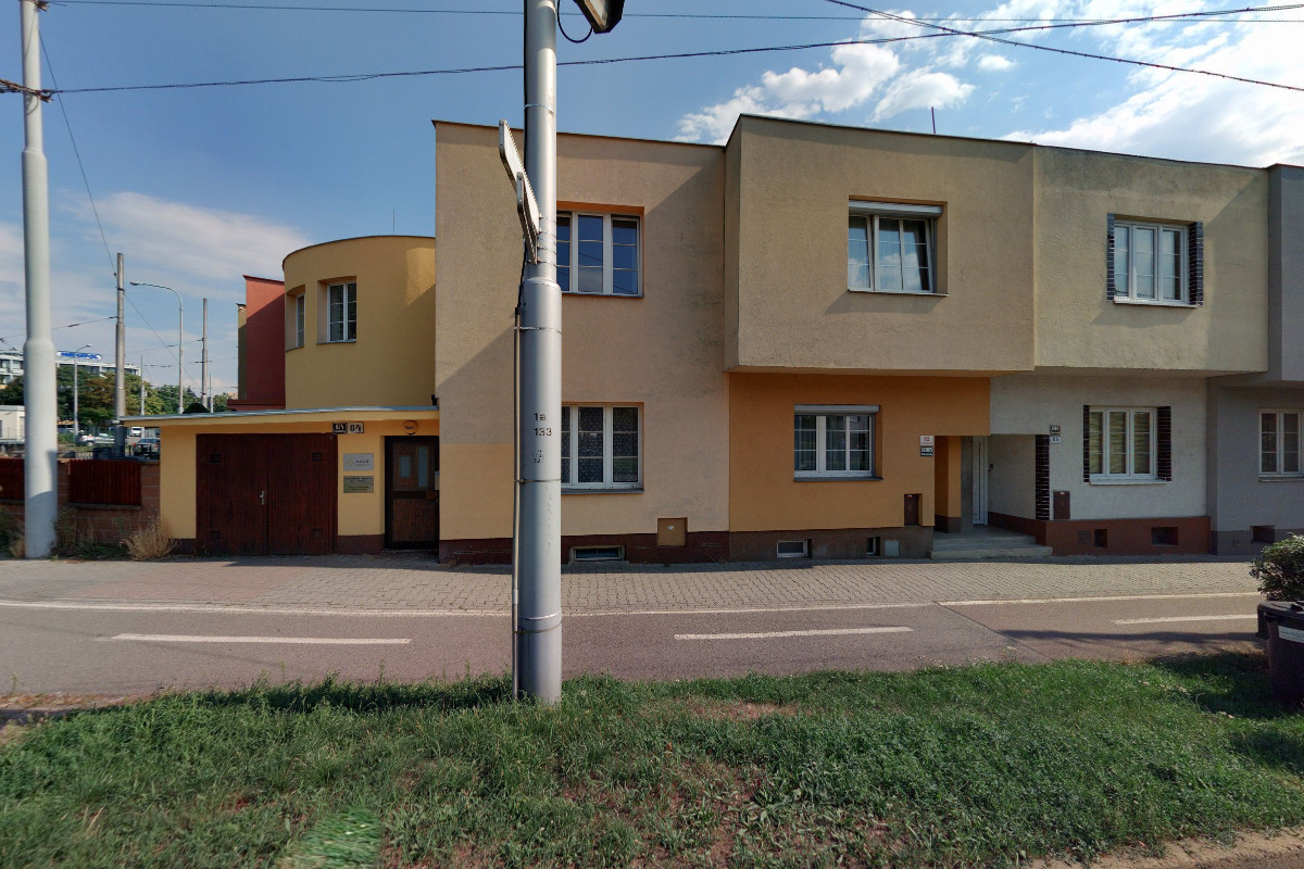 Mgr. Julie Chocholová, advokát