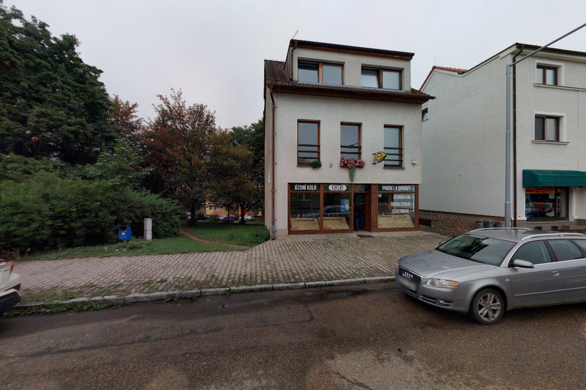 Jízdní kola a šicí stroje Kučera foto 2