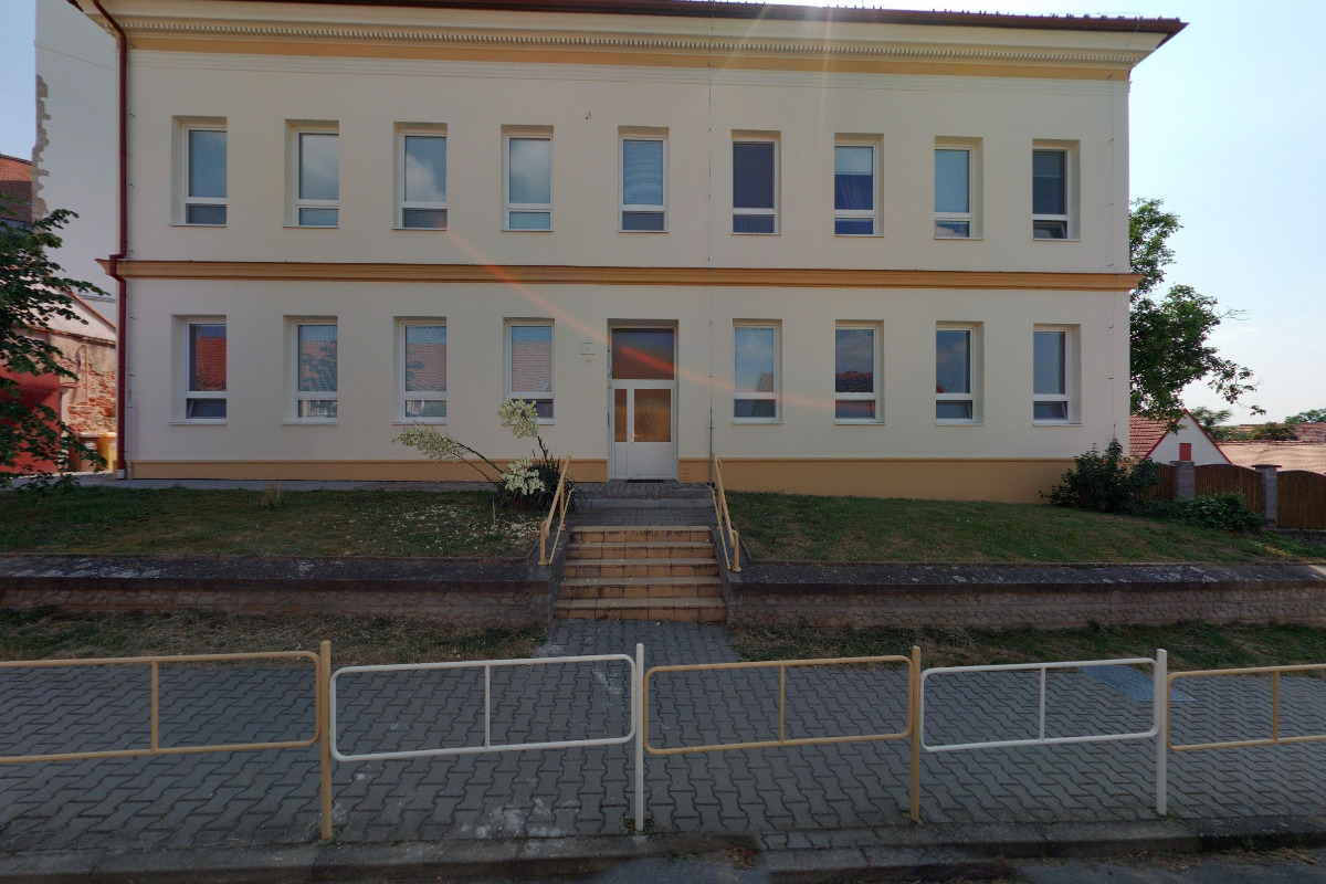 Základní škola a mateřská škola Nosislav, okres Brno - venkov, příspěvková organizace