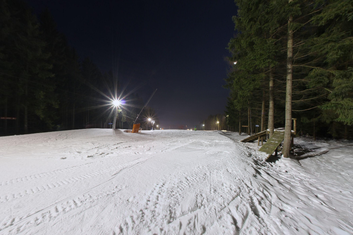 Nabíjecí stanice Peklák - Eko Bi s.r.o.