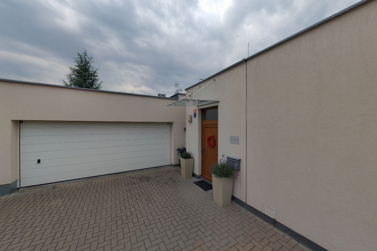 JUDr. Klára Radkovská, advokát