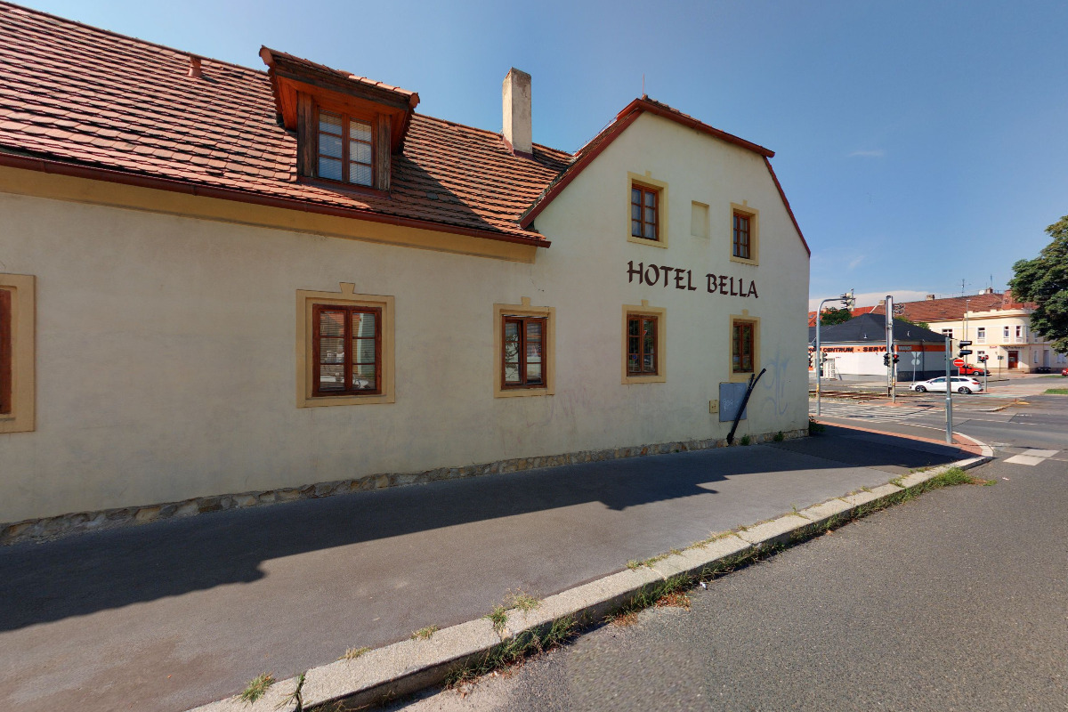 HOTEL BELLA foto 3