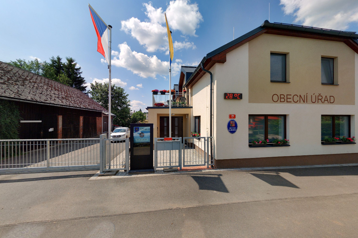 Dlouhoňovice - obecní úřad foto 1