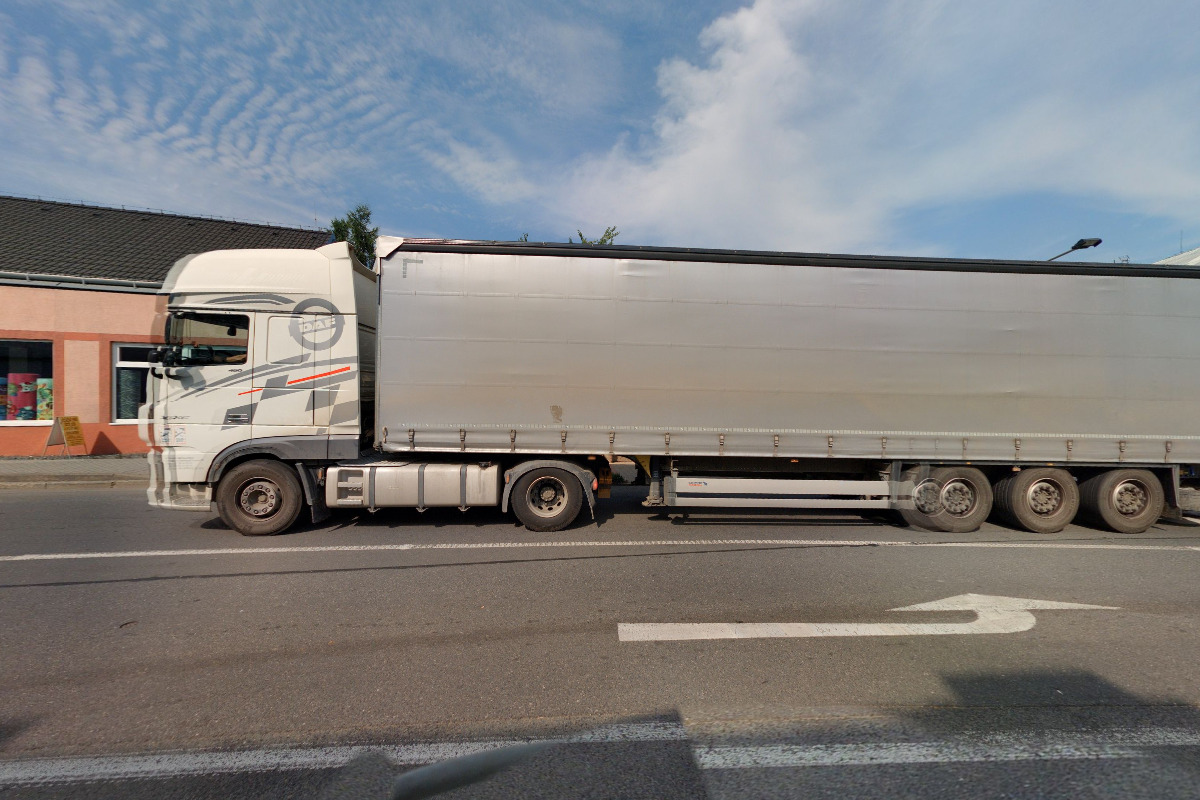 Čistírna peří - Tomáš Štědrovský