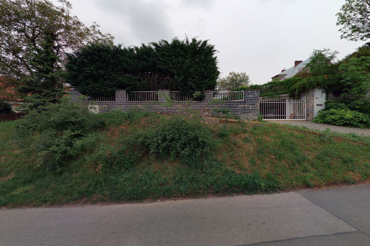 Annie Edward, s.r.o.