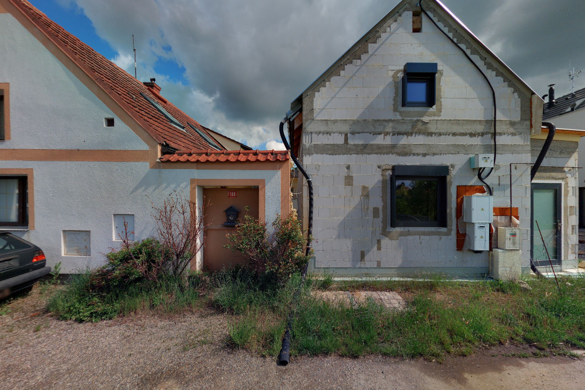 FURMAN COMPANY, s.r.o.