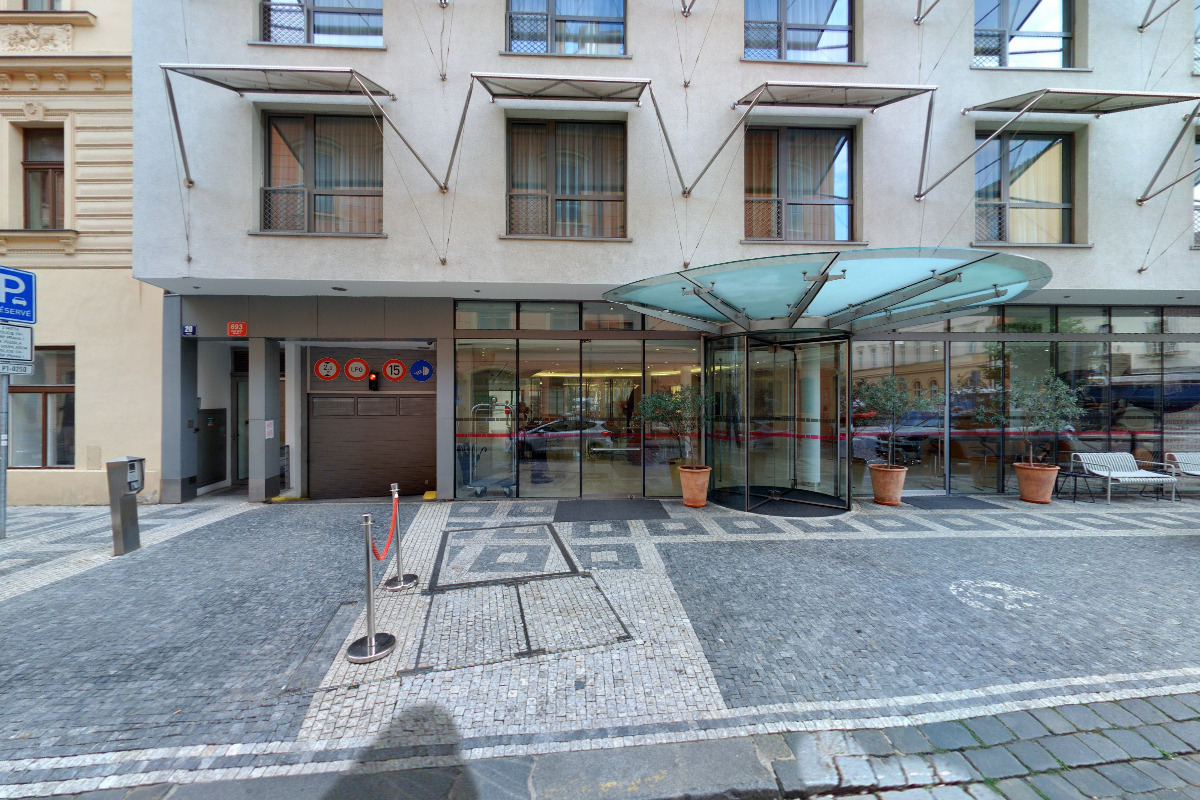 Hotel Josef - nabíjecí stanice