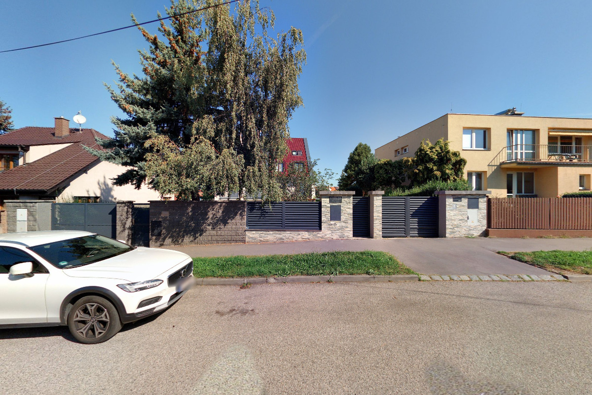 JUDr. Hung Nguyen Chu Hoang, Ph.D., advokát foto 2