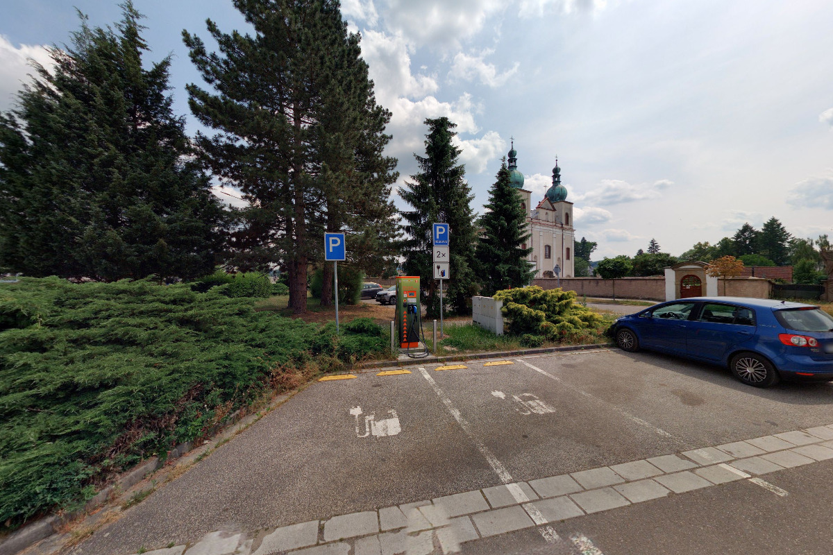 Nabíjecí stanice ČEZ foto 3