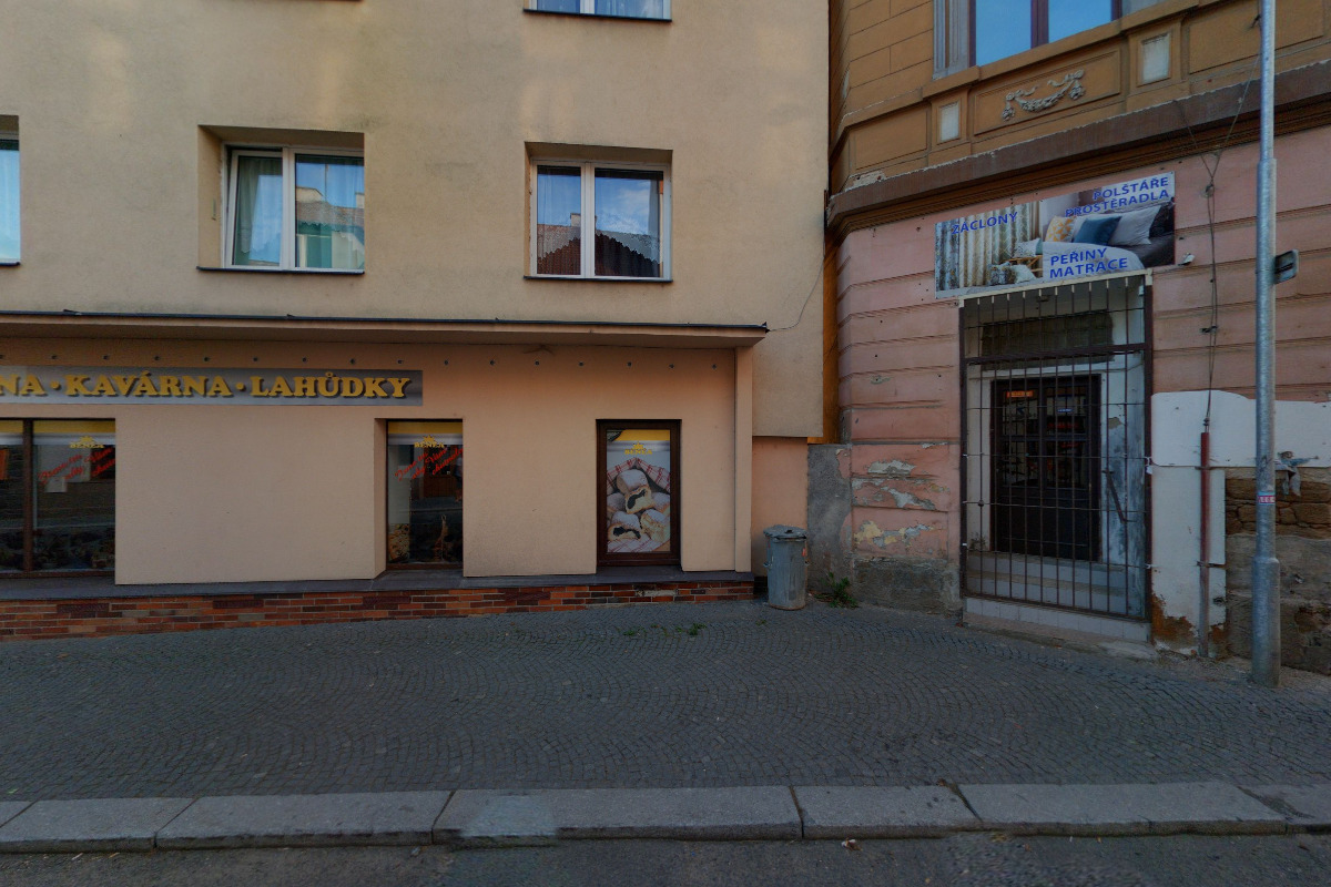 Školní jídelna 1. ZŠ, Komenského nám. foto 2