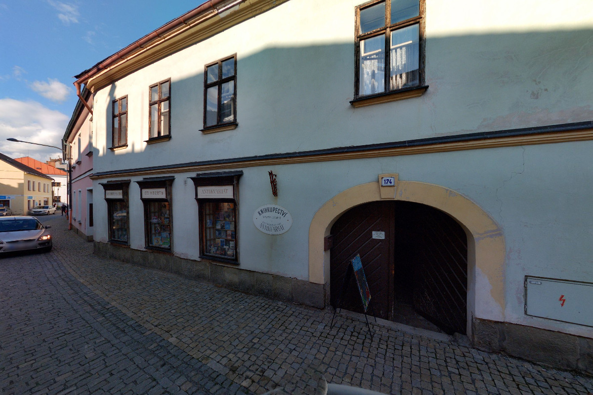 Knihkupectví-antikvariát Dolejš Martin foto 2
