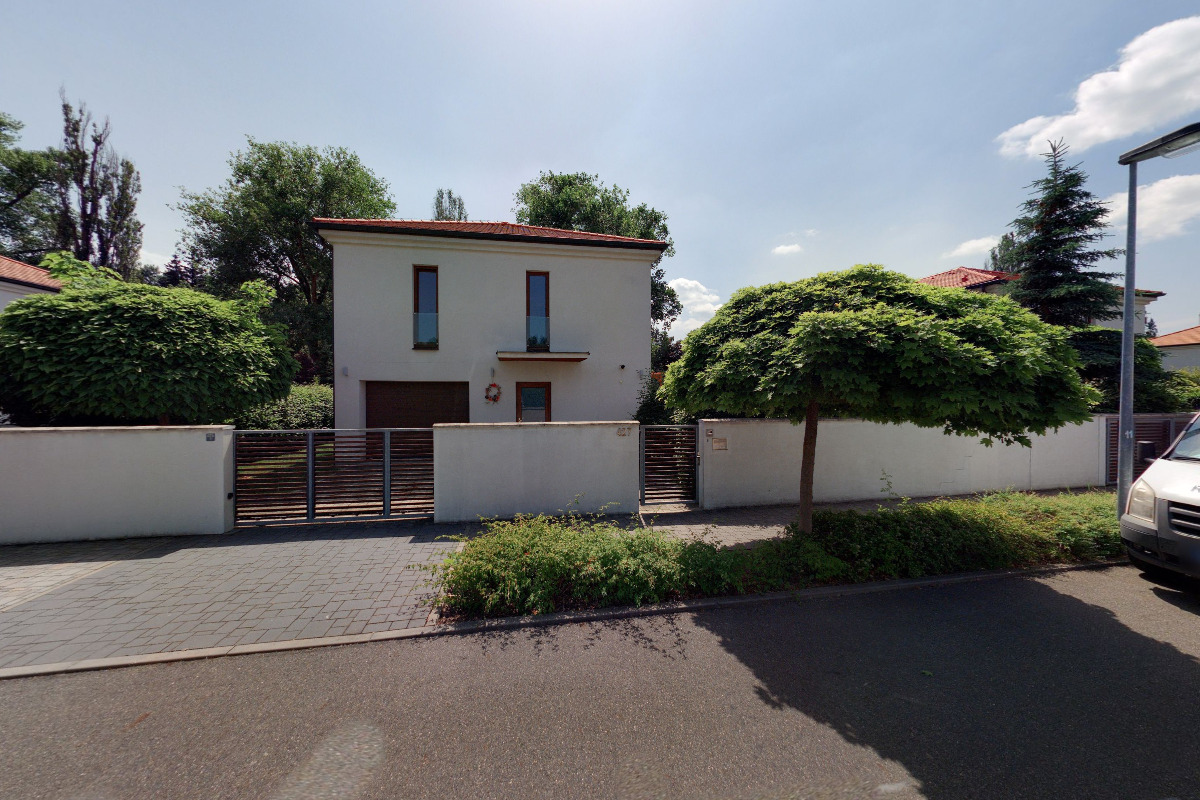 MK INDUSTRIES, s.r.o.  - Správa nájemních domu a bytu