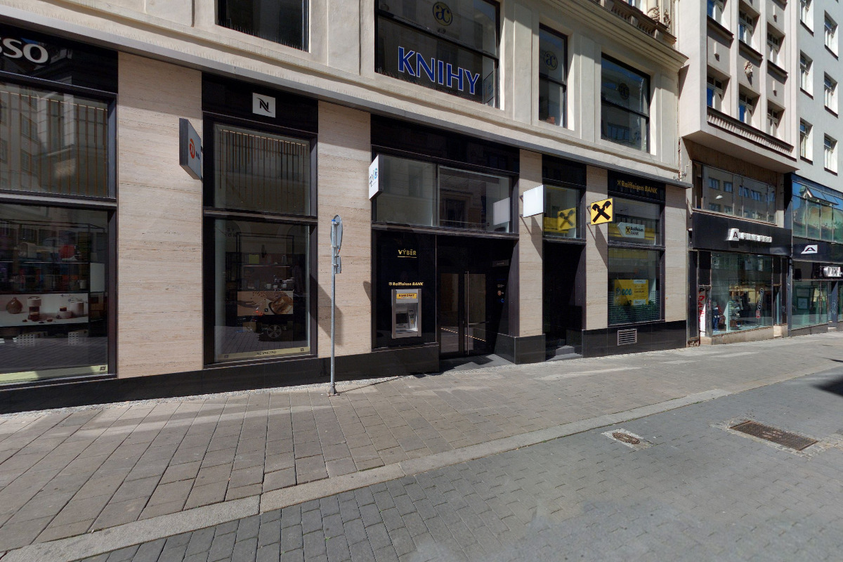 Raiffeisenbank - bankomat foto 4