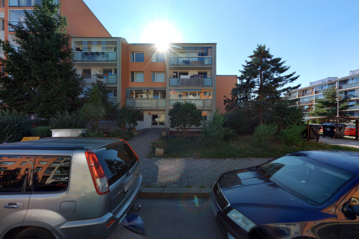 Společenství vlastníků jednotek Proutěná - U Pramene 423-432, Praha 4