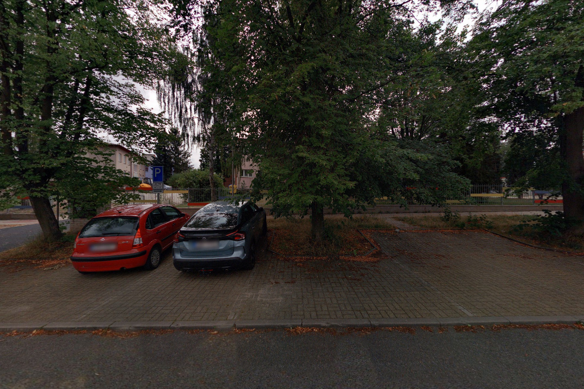 Základní škola Tuchlovice , okres Kladno