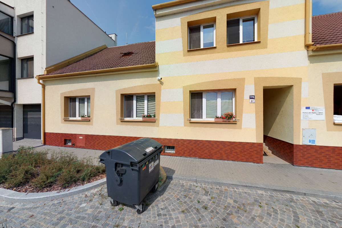 Oblastní charita Hodonín - Domov pro matky s dětmi foto 2