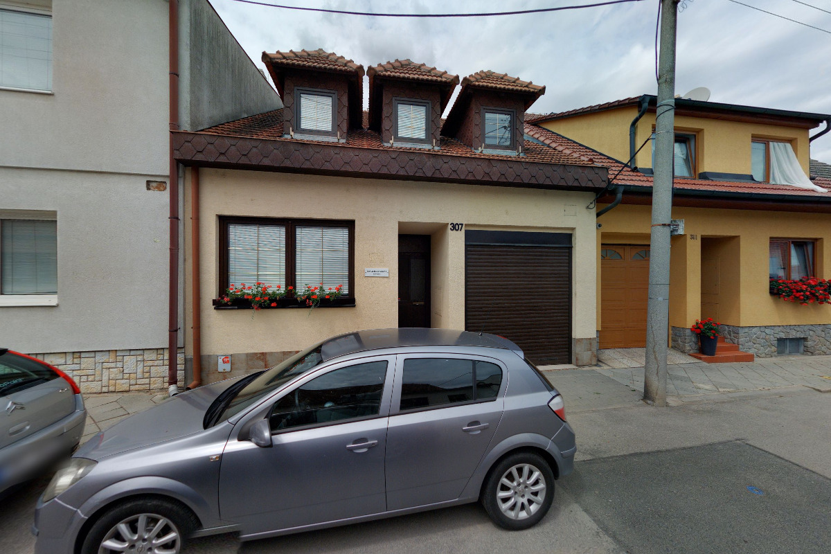 Mgr. Andrea Trojanová