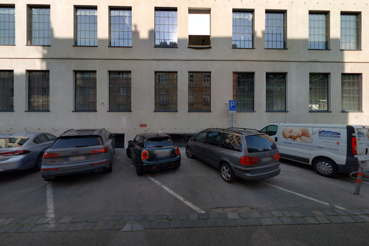 PREpoint - nabíjecí stanice PRE