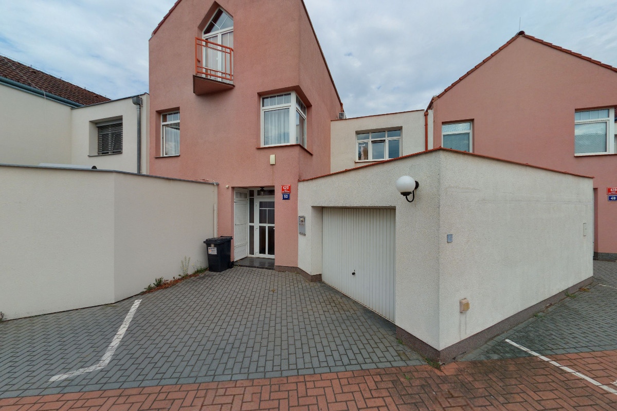 Rotary Club Prague Platinum