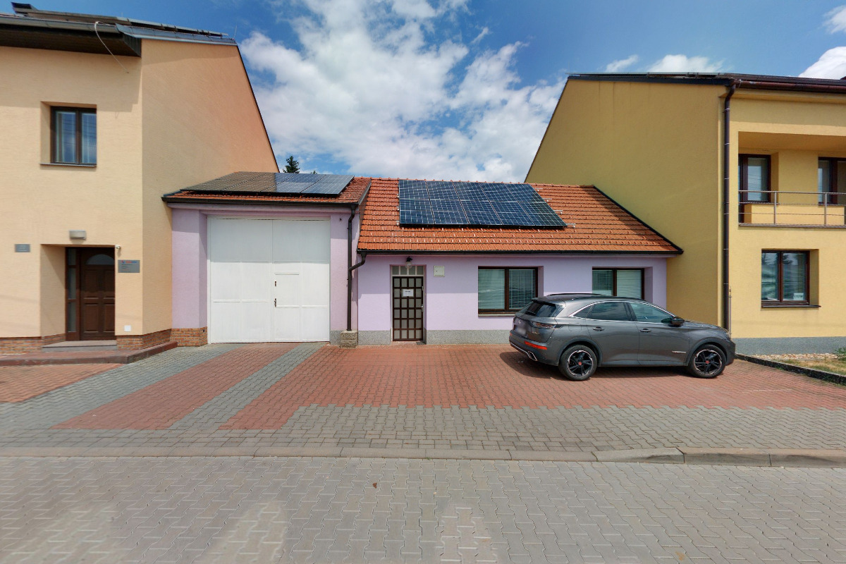 INSTASTAV HELÁN, s.r.o.