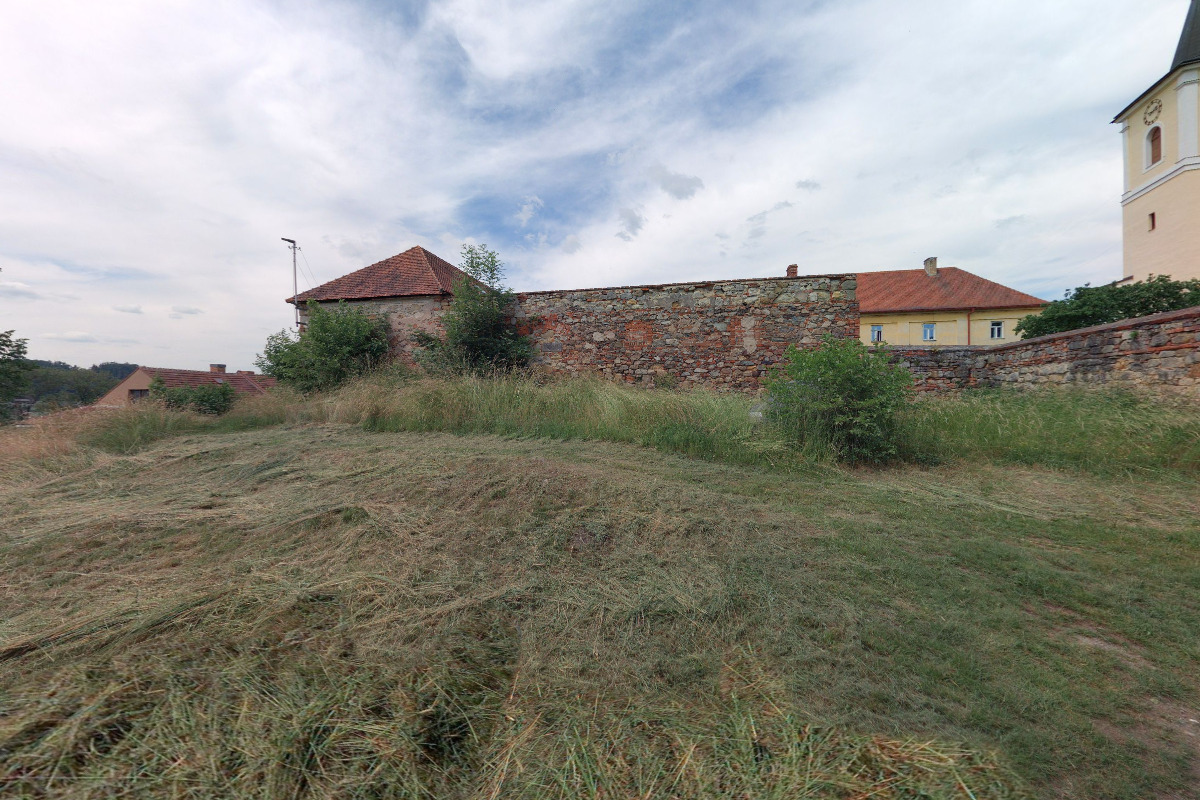 Oblastní charita Blansko - Sociálně terapeutické dílny Pěkná modrá Doubravice