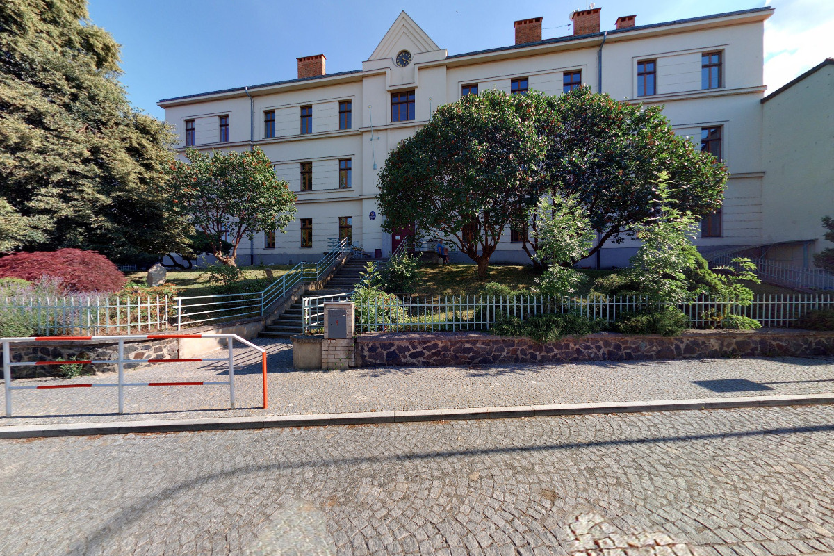 Tenisová škola RETURN