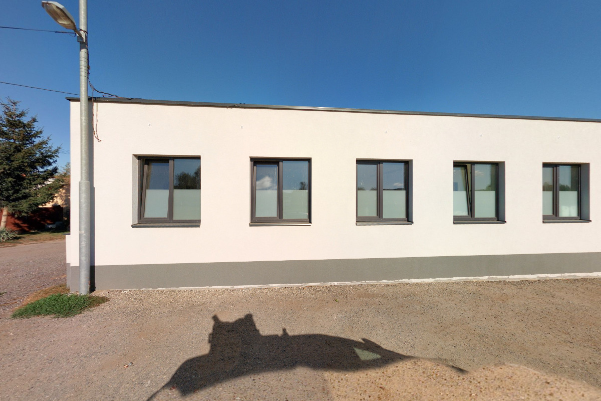 Sportovní hala Uherčice