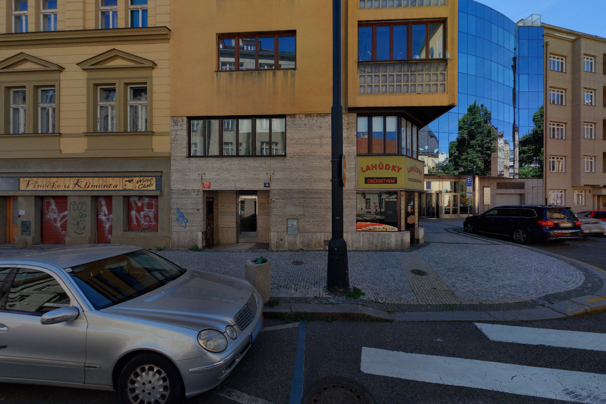 Apoidea s.r.o. foto 2