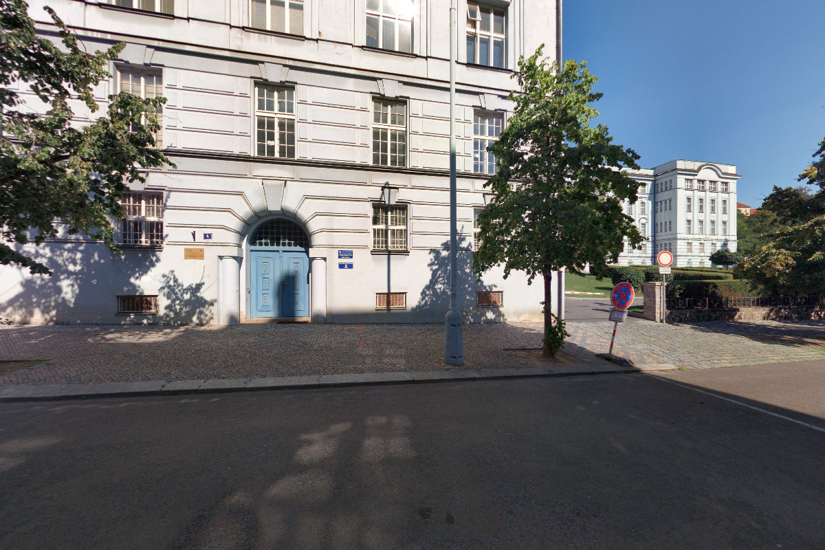 Ústav soudního lékařství a toxikologie 1. LF UK a VFN foto 3