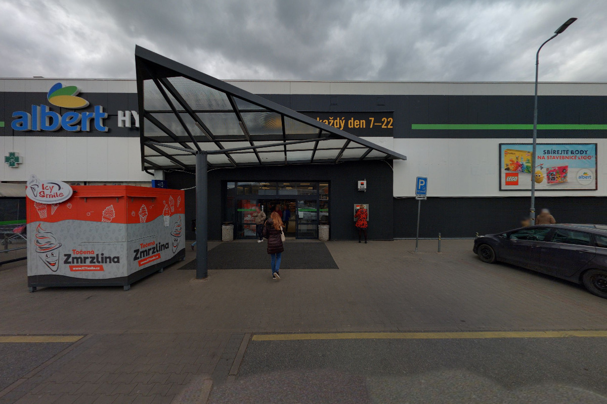 Bankomat Komerční banky foto 2