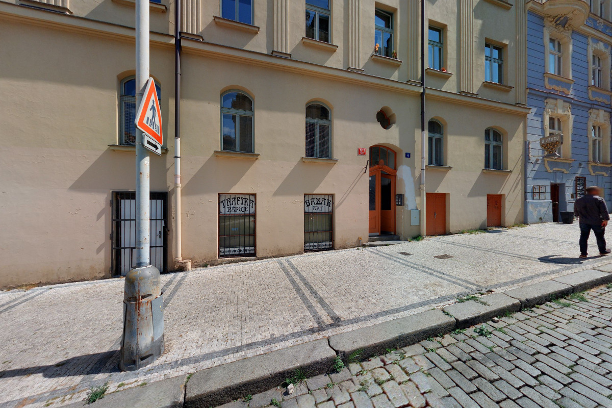 English IS Easy foto 1