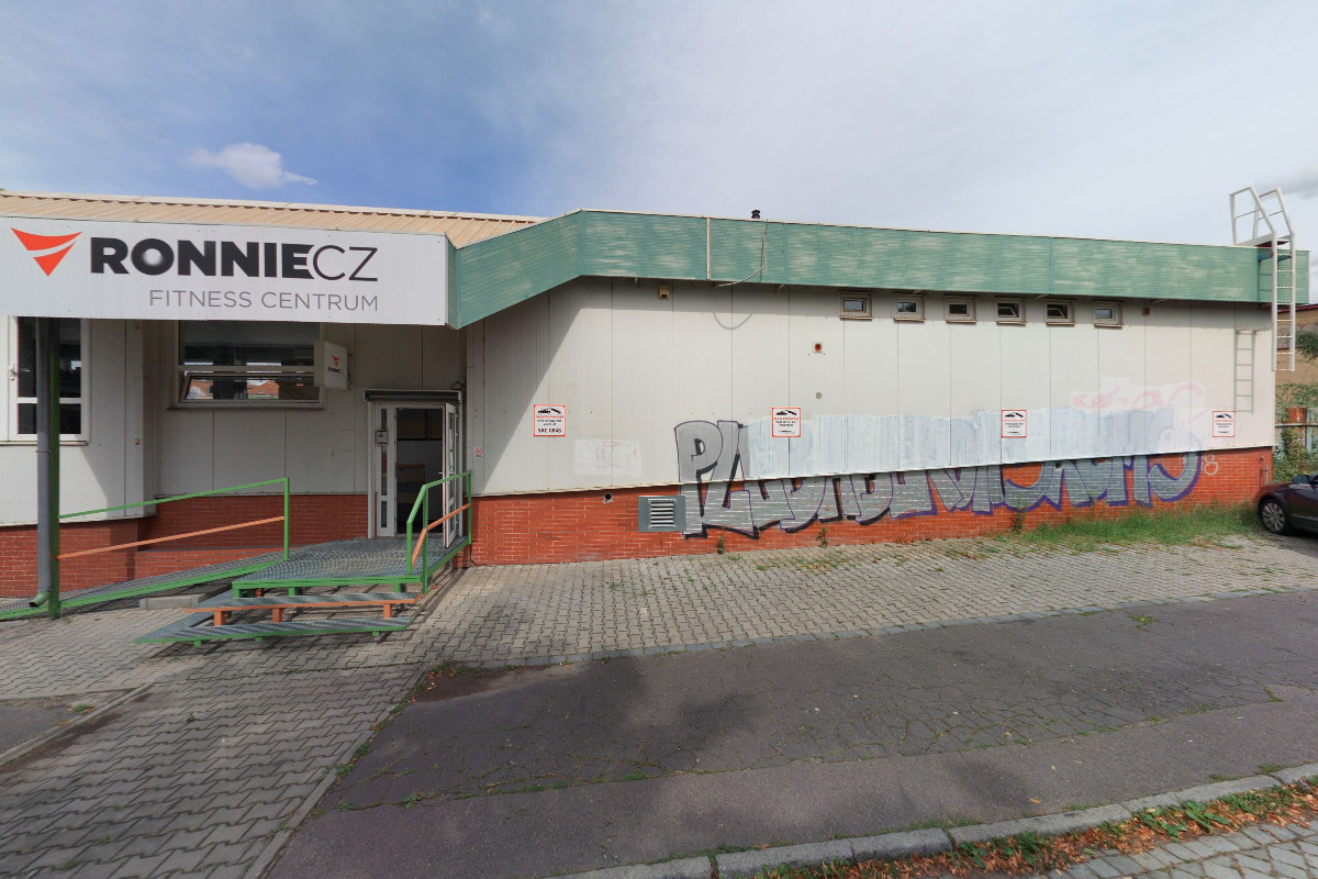 MR.PARKIT - Parking Stará Spojovací 2263/9 foto 4