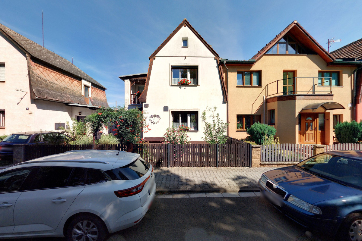 Sluneční hodiny - Dušan Roušar