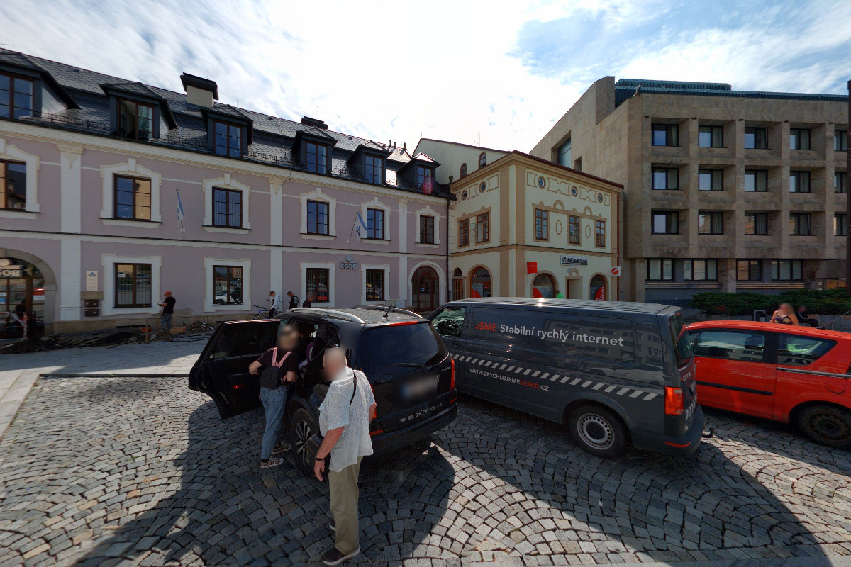 UniCredit Bank Czech Republic and Slovakia, a.s. foto 3