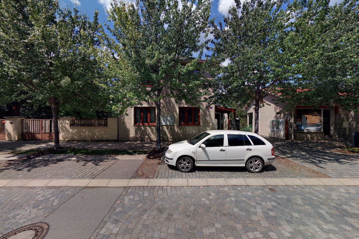 Středisko volného času Dobřichovický domek