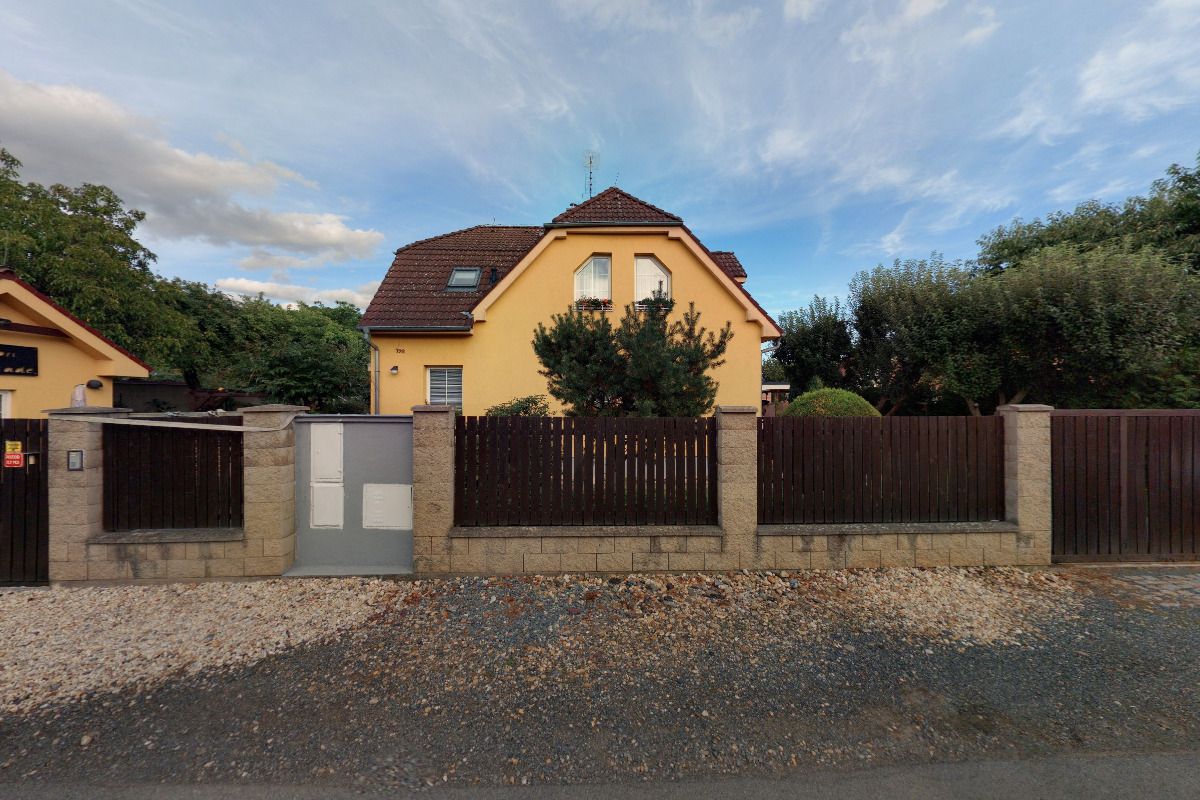 Salon v zahradě foto 2