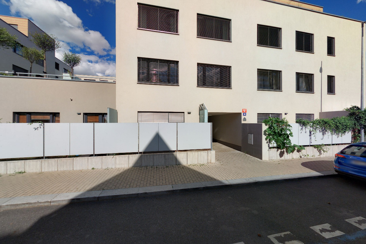 PREMIA REAL ESTATE, s.r.o. foto 1