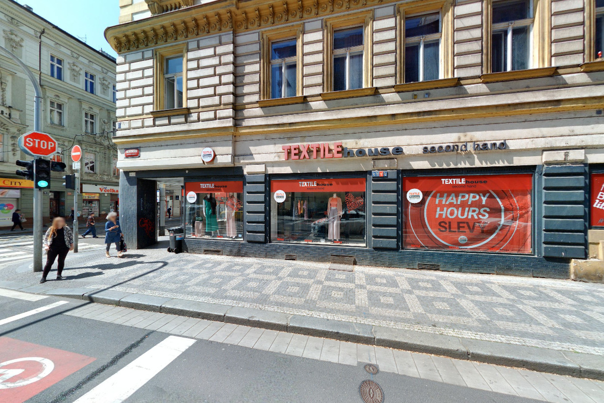 Textile house second hand