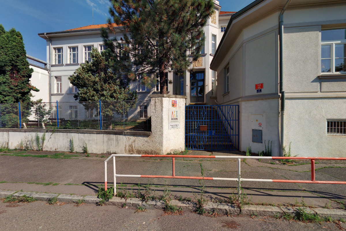 ART ECON - Gymnázium a Střední odborná škola Praha, s.r.o. foto 6
