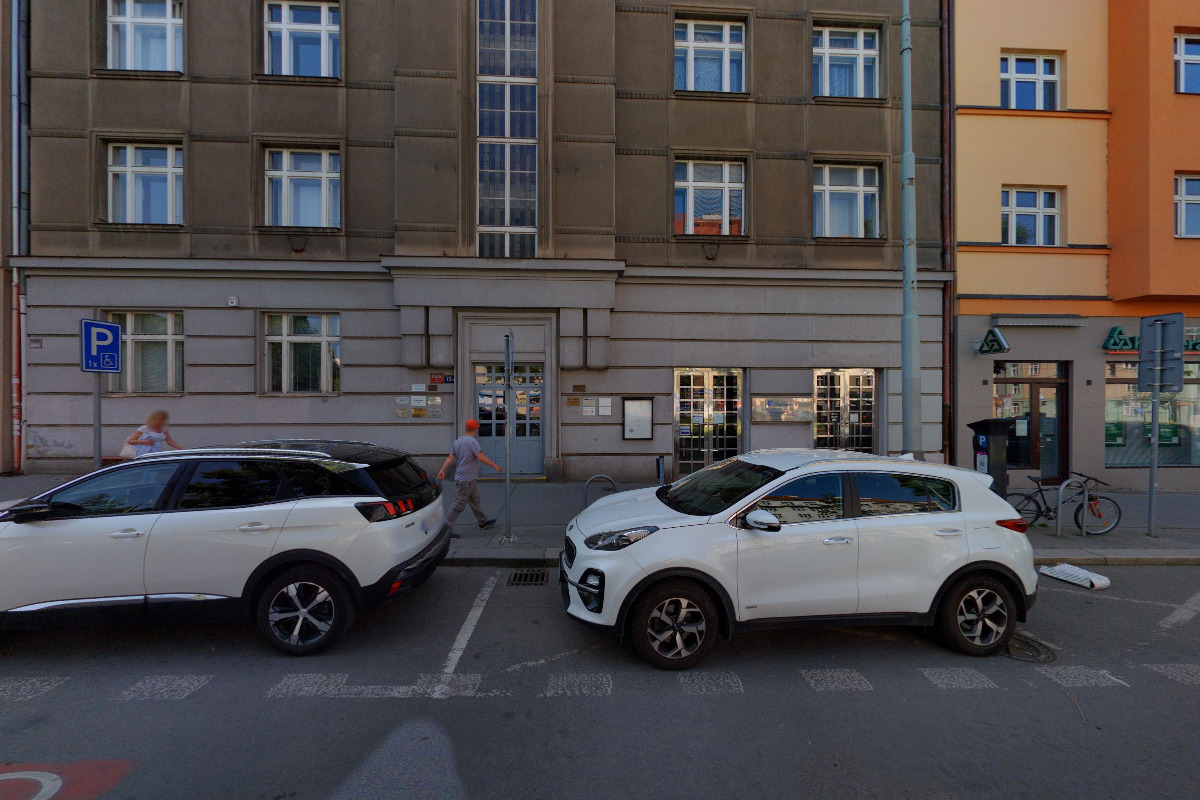 MUDr. Valerie KALČÍKOVÁ praktický lékař foto 2