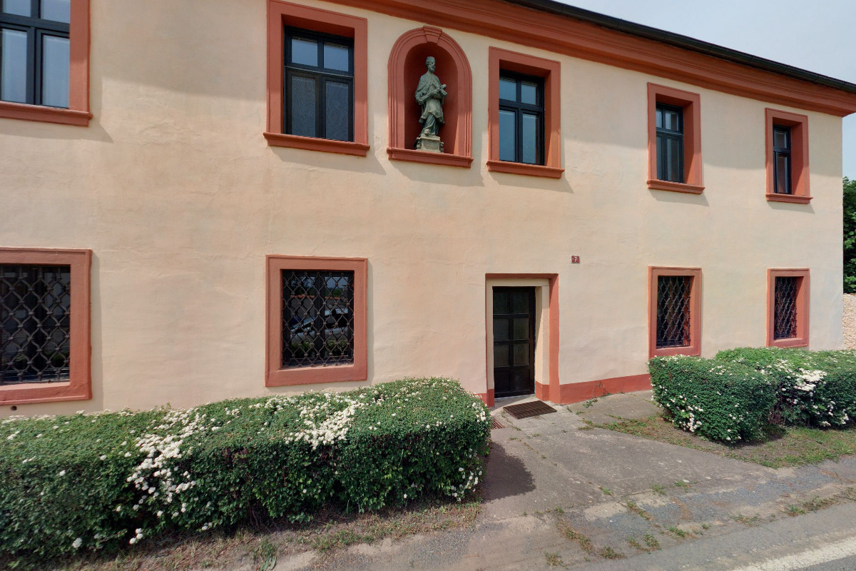 Římskokatolická farnost Tachlovice foto 2