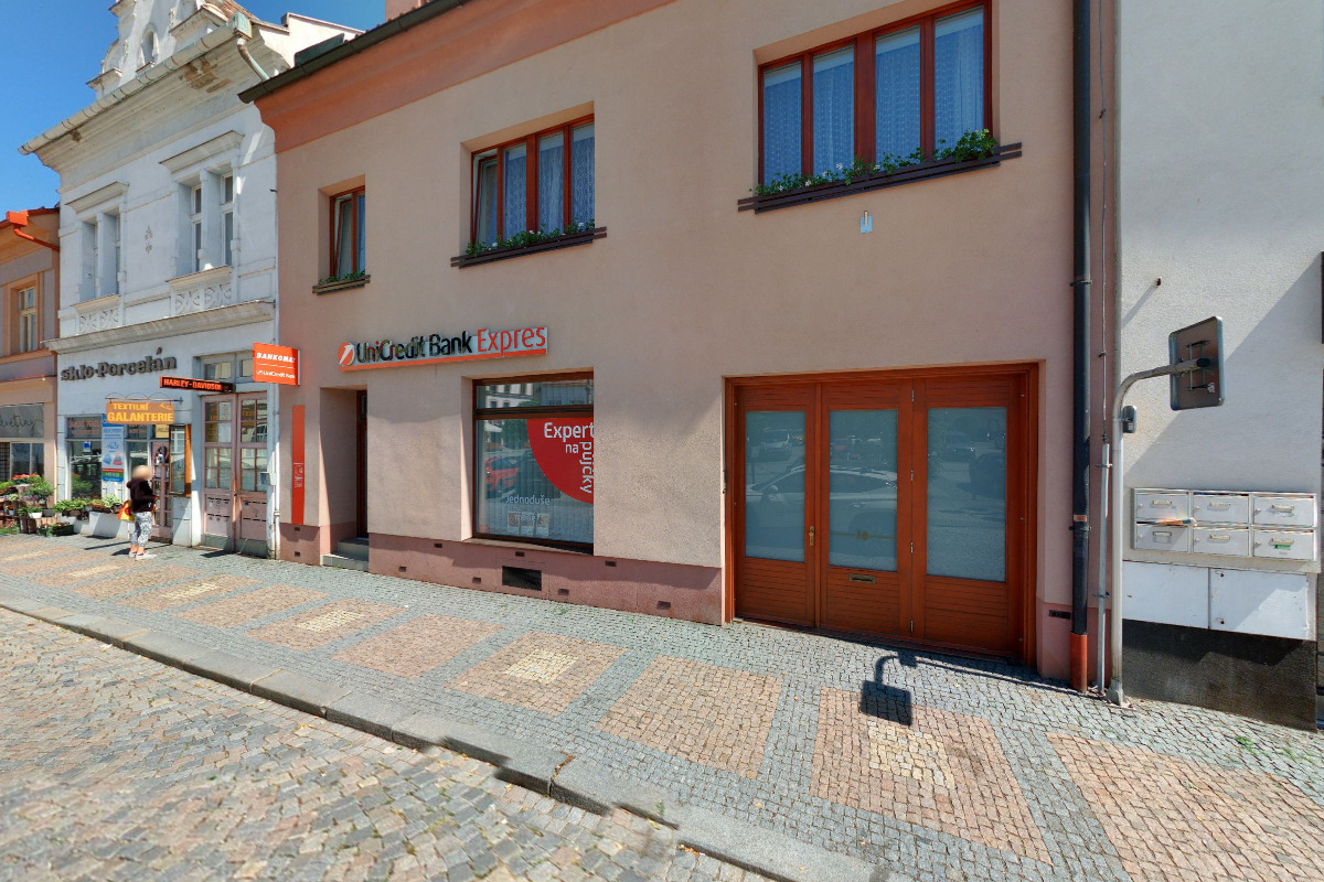 UniCredit Bank Expres