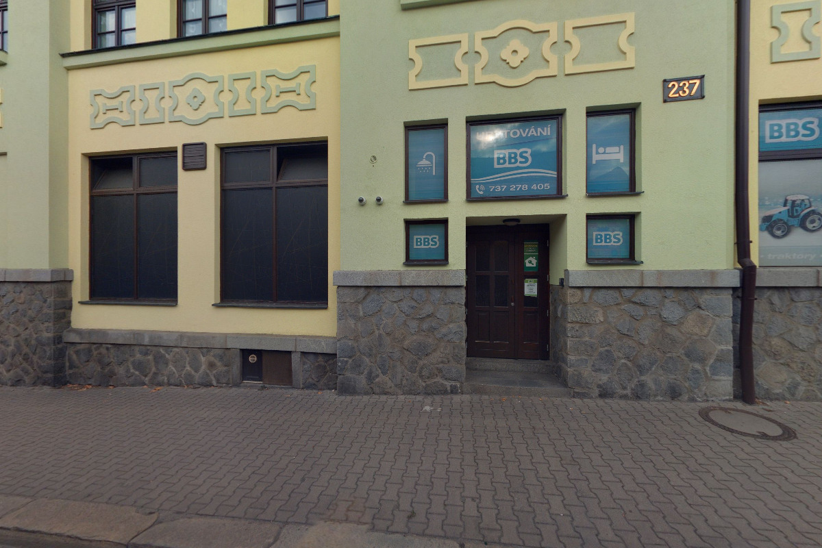 Jitka Holečková, MBA