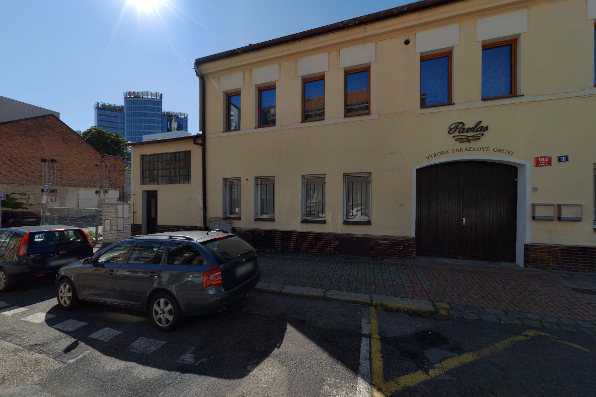 Pavlas - výroba zakázkové obuvi foto 2